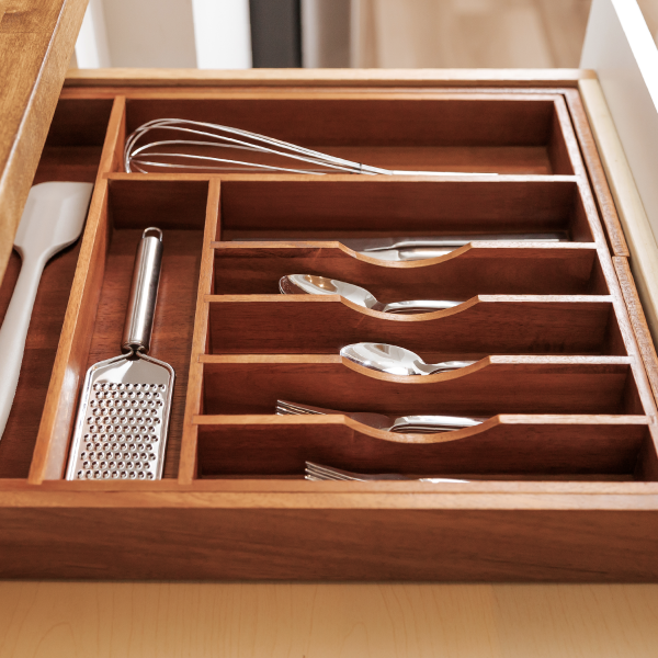 Acacia Drawer Organizer for Silverware & Utensils (Expands 16-28in) - Image 7